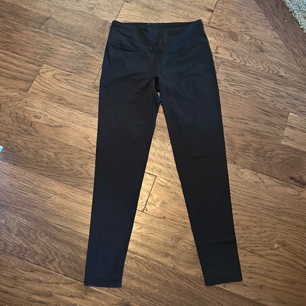 Victorias Secret leggings.